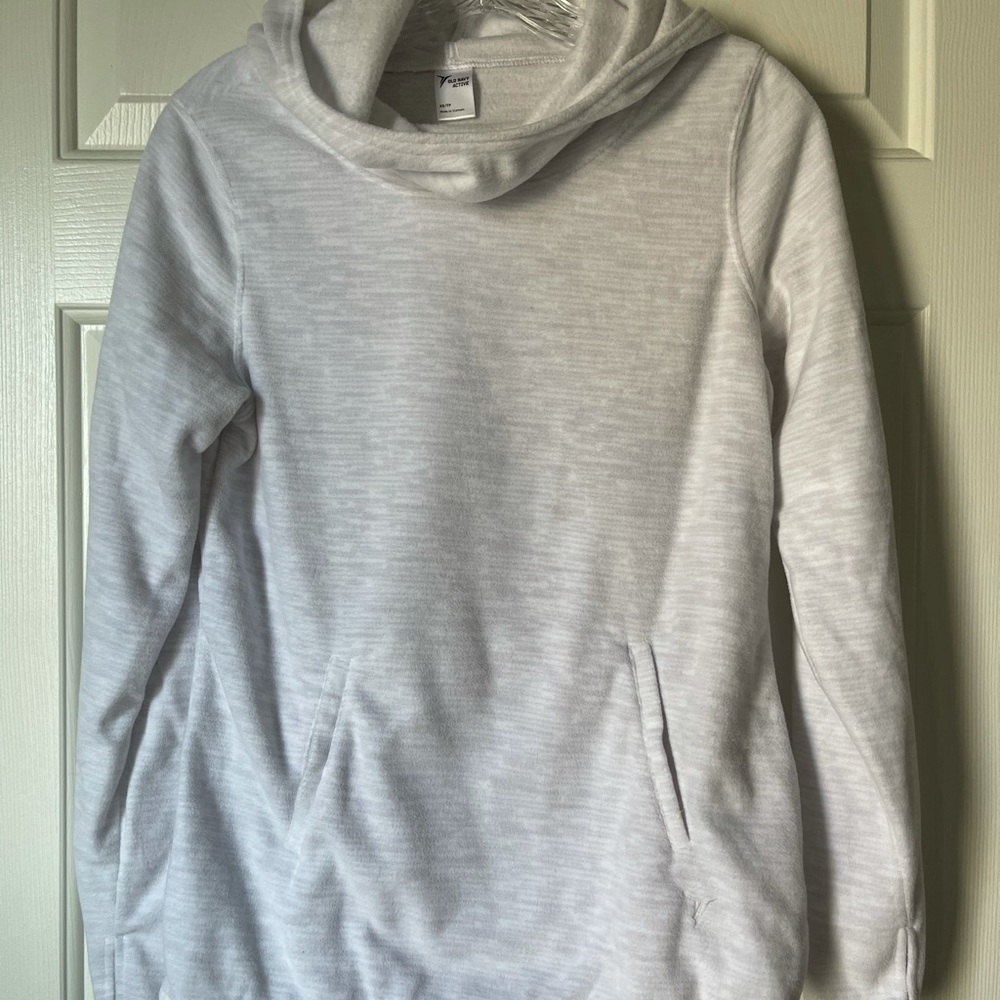 Old Navy sweatshirt